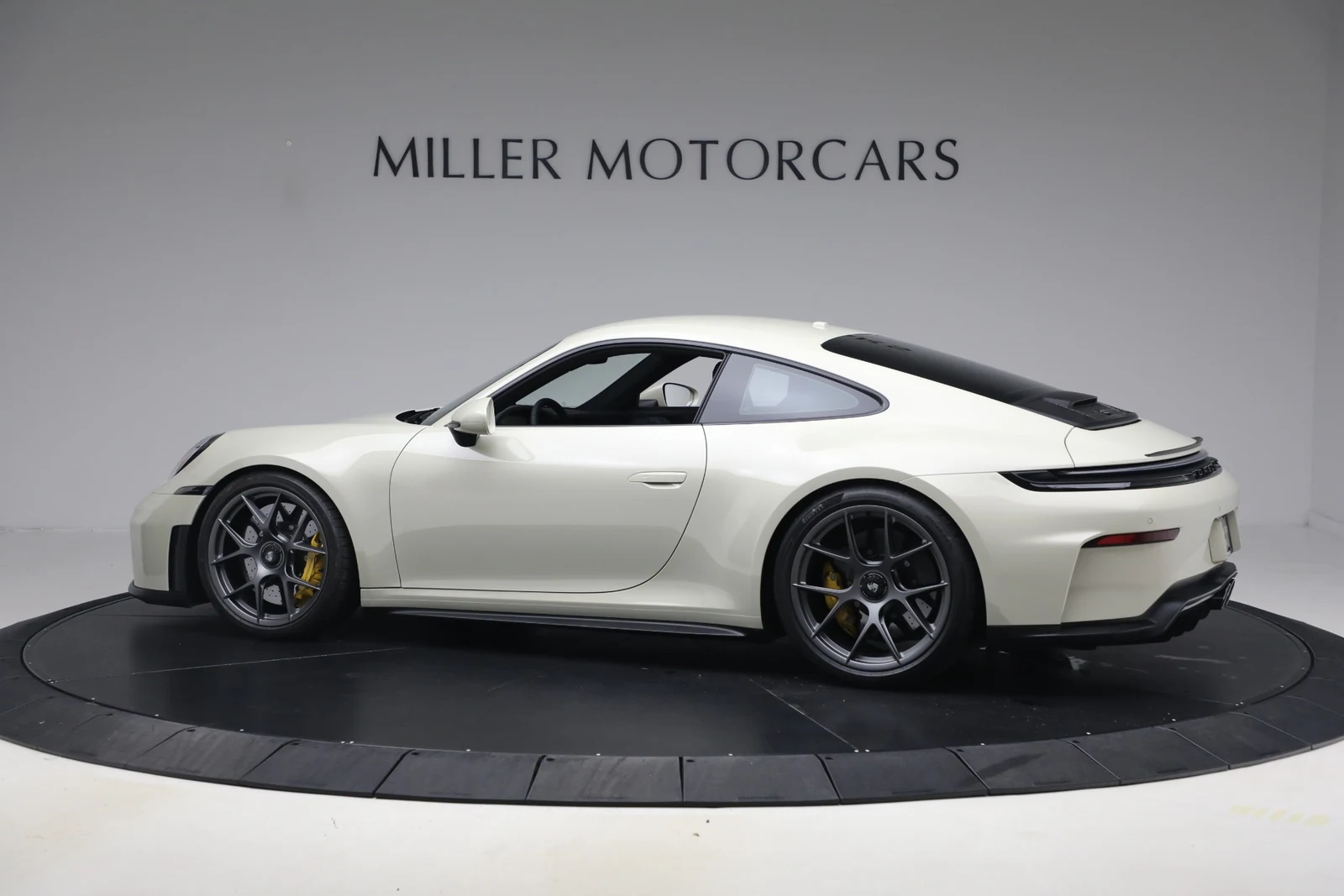 2026 Porsche 911 GT3 Touring (992.2), 4/20