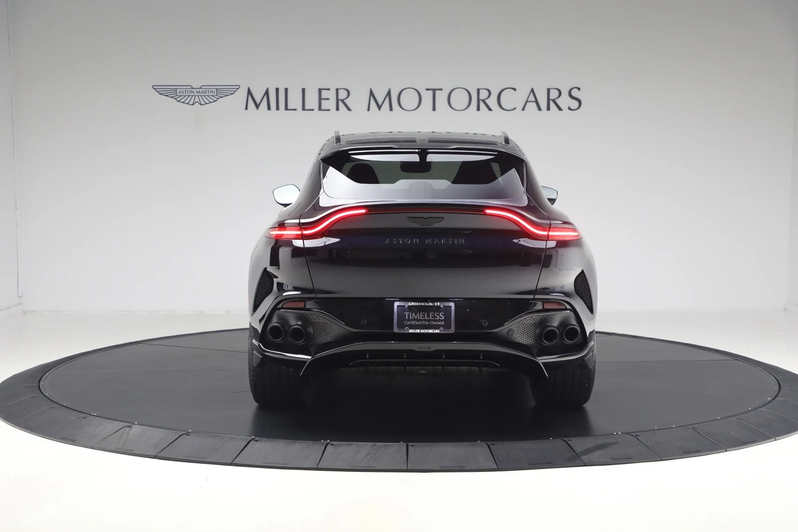 2025 Aston Martin DBX707 (2024 Update), 8/20