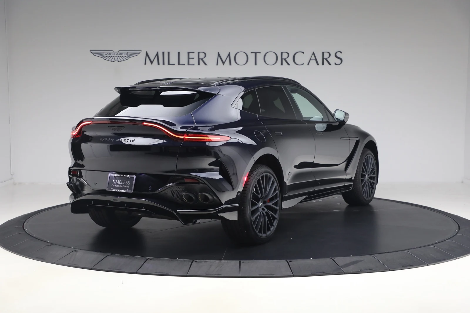 2025 Aston Martin DBX707 (2024 Update), 9/20
