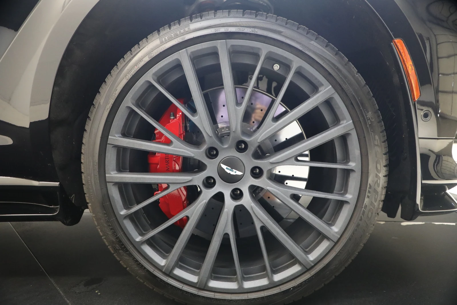 2025 Aston Martin DBX707 (2024 Update), 15/20