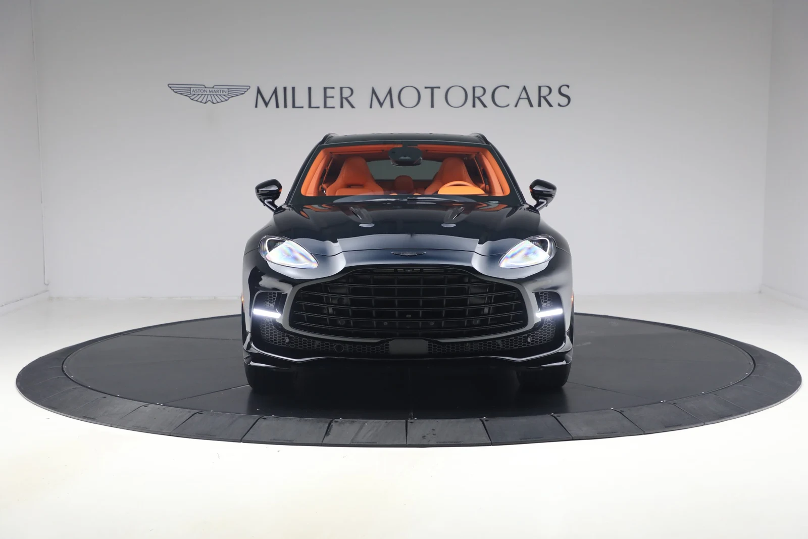 2025 Aston Martin DBX707 (2024 Update), 12/20