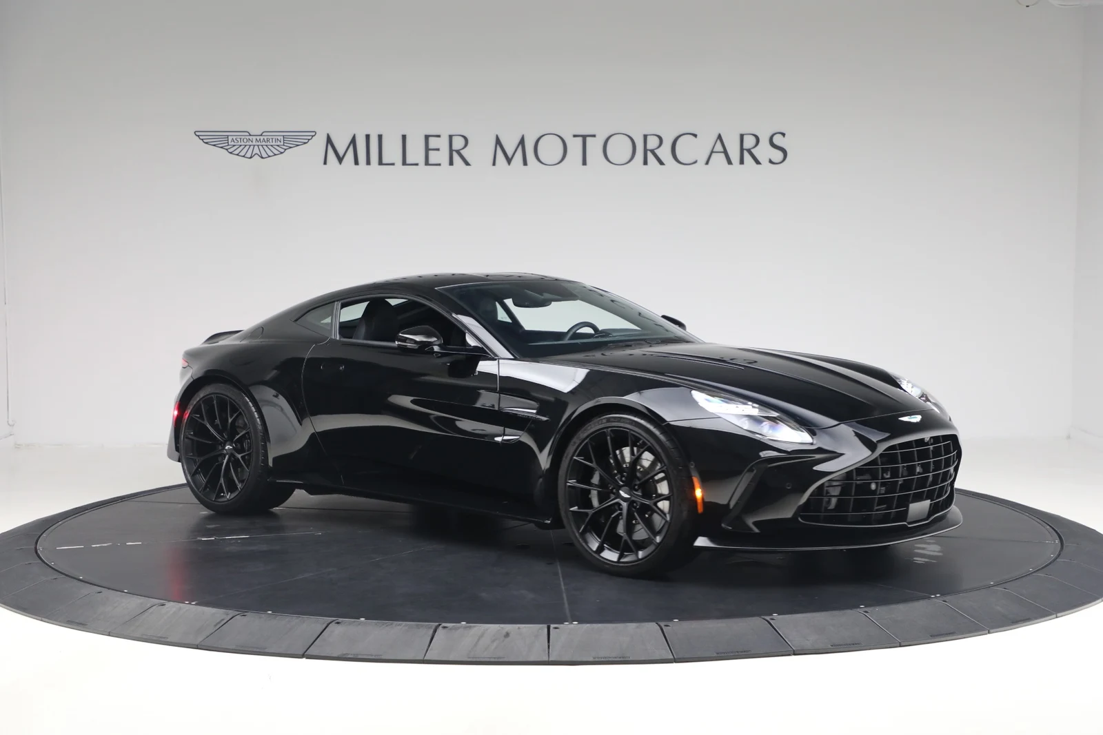 2025 Aston Martin Vantage (2024 Update), 10/20