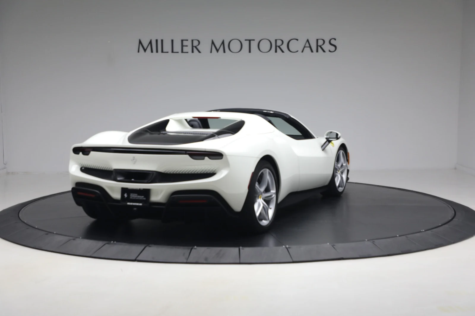 2025 Ferrari 296 GTS, 7/20