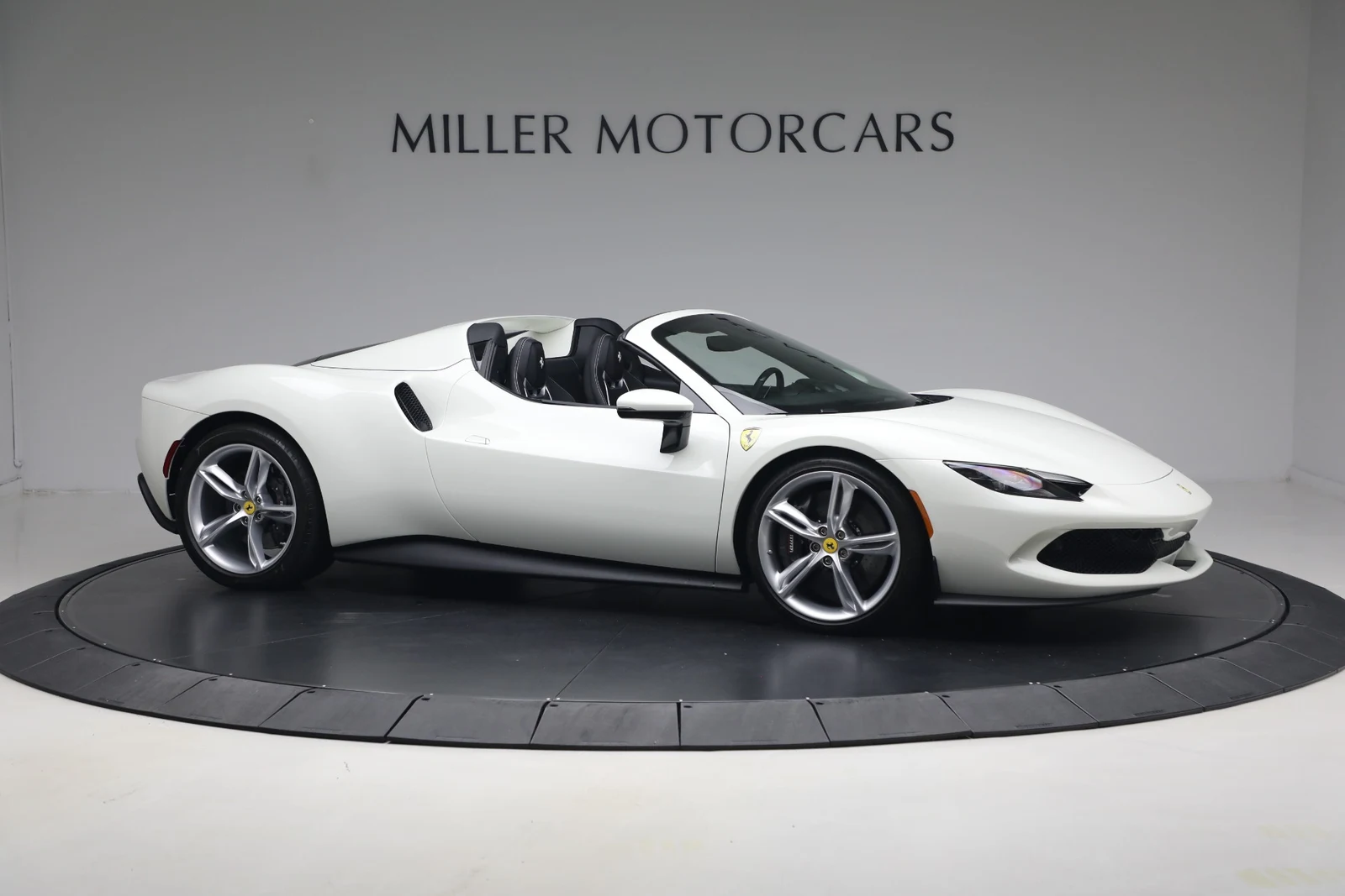 2025 Ferrari 296 GTS, 10/20