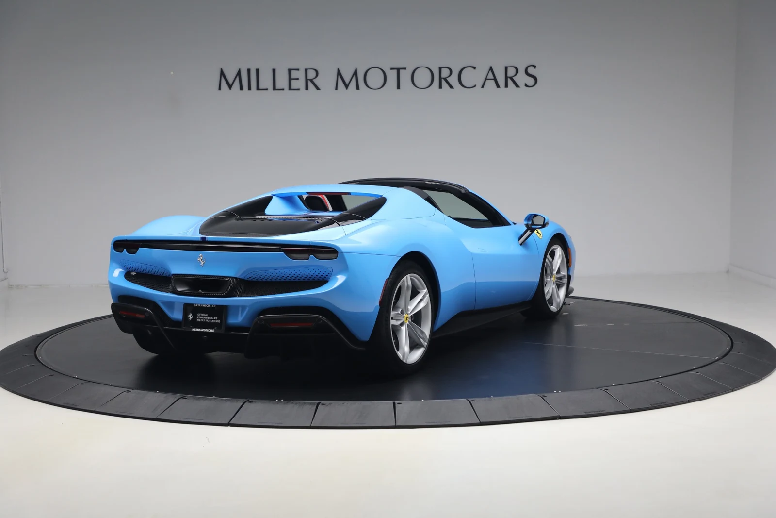 2025 Ferrari 296 GTS, 7/19