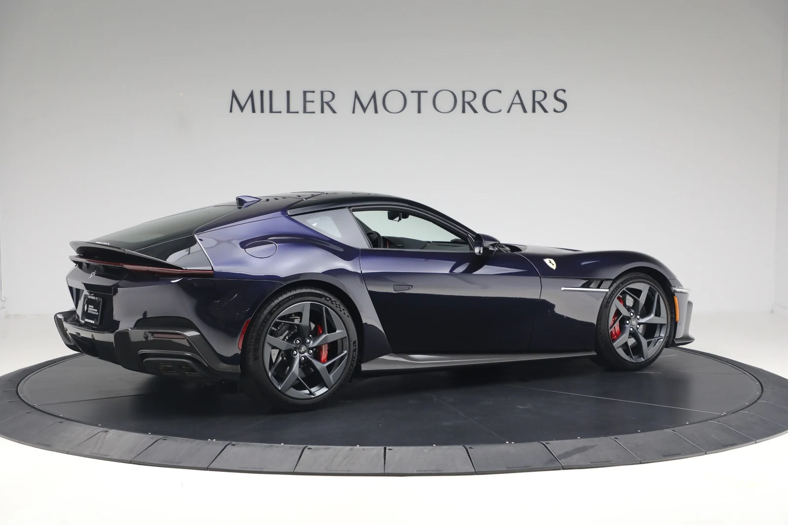 2025 Ferrari 12Cilindri, 8/20