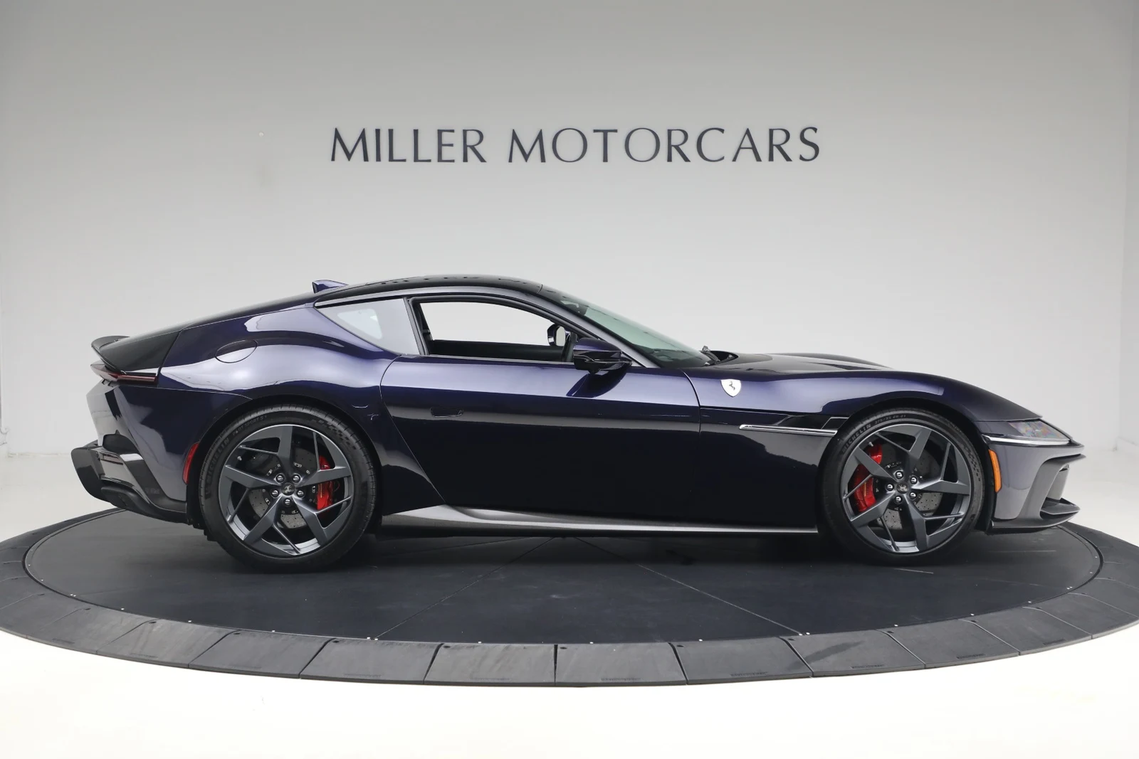 2025 Ferrari 12Cilindri, 9/20