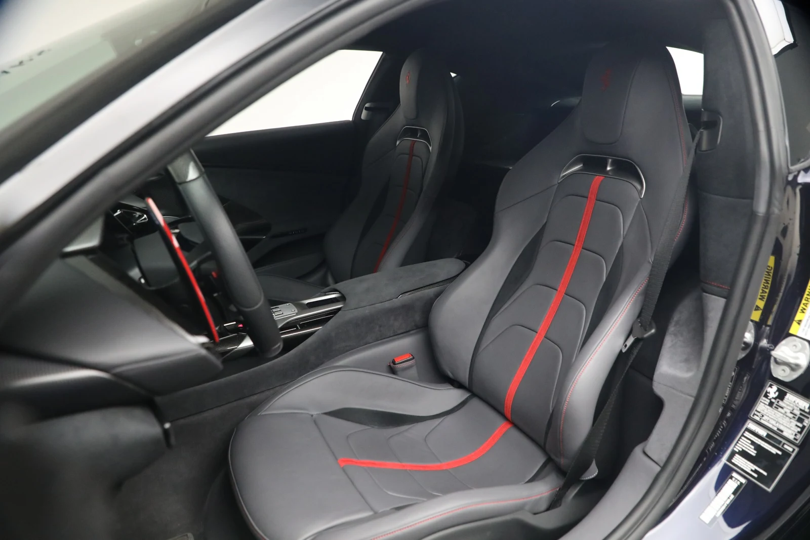 2025 Ferrari 12Cilindri, 14/20