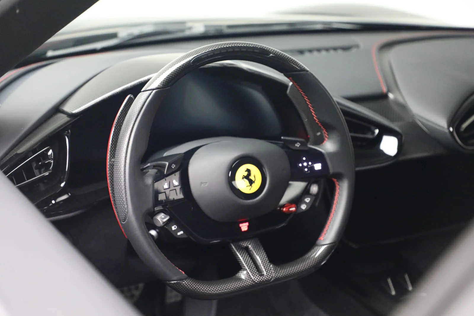 2025 Ferrari 12Cilindri, 16/20