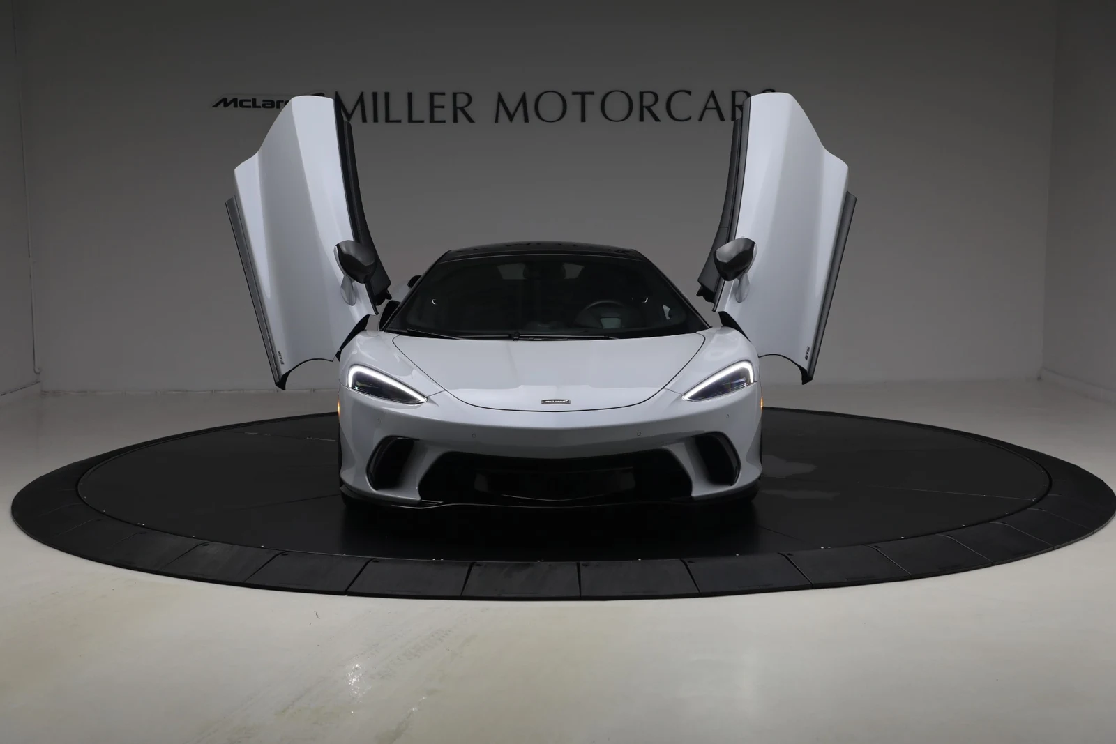 2025 McLaren GTS Performance, 19/20