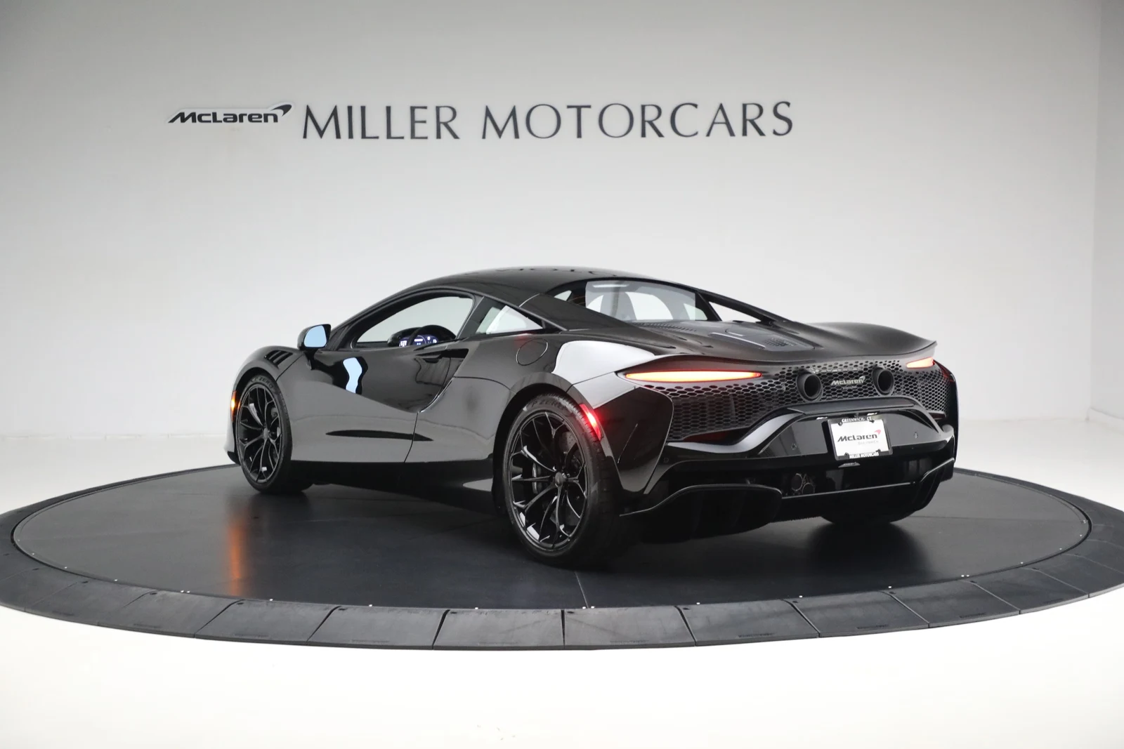 2025 McLaren Artura, 5/20