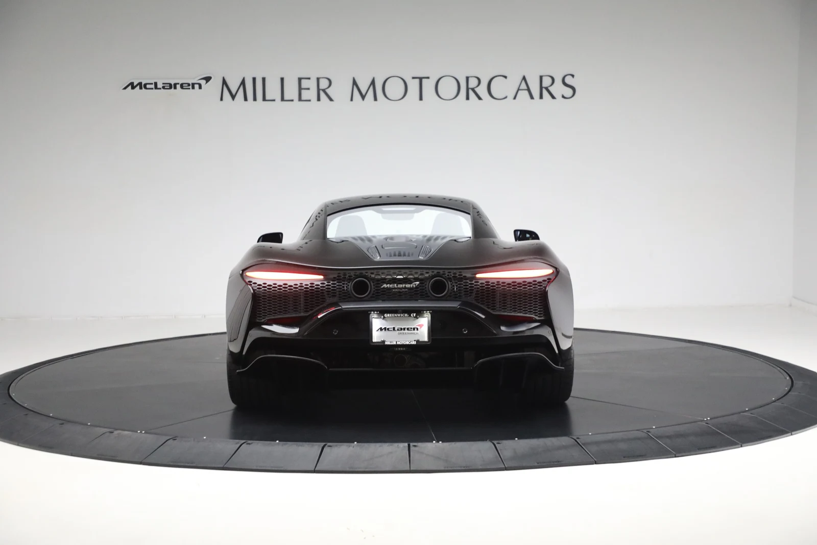 2025 McLaren Artura, 6/20