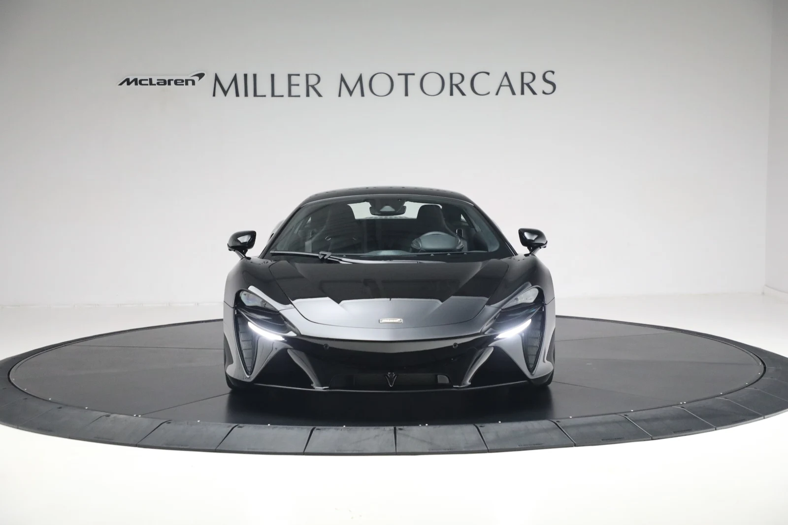 2025 McLaren Artura, 13/20