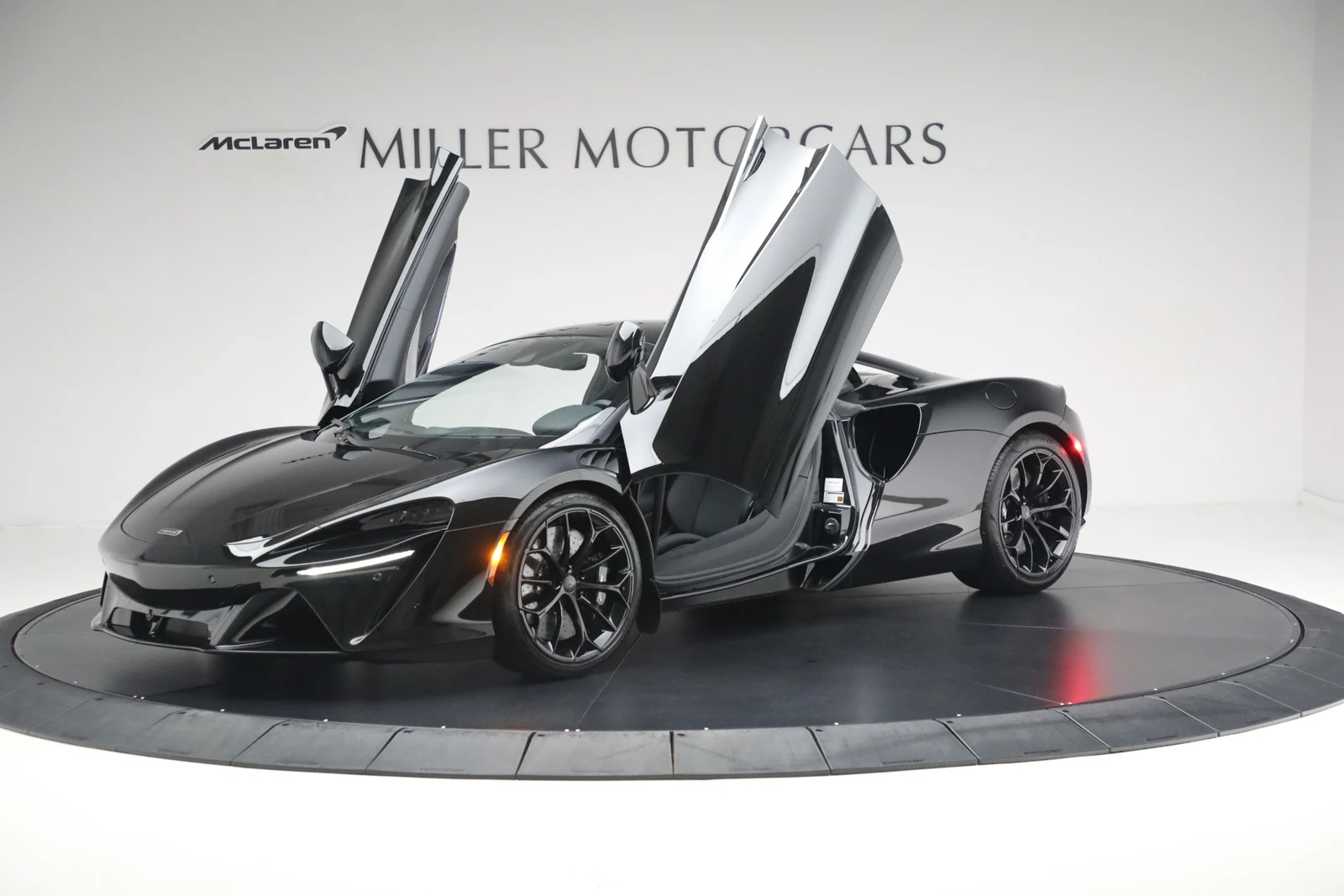 2025 McLaren Artura, 14/20