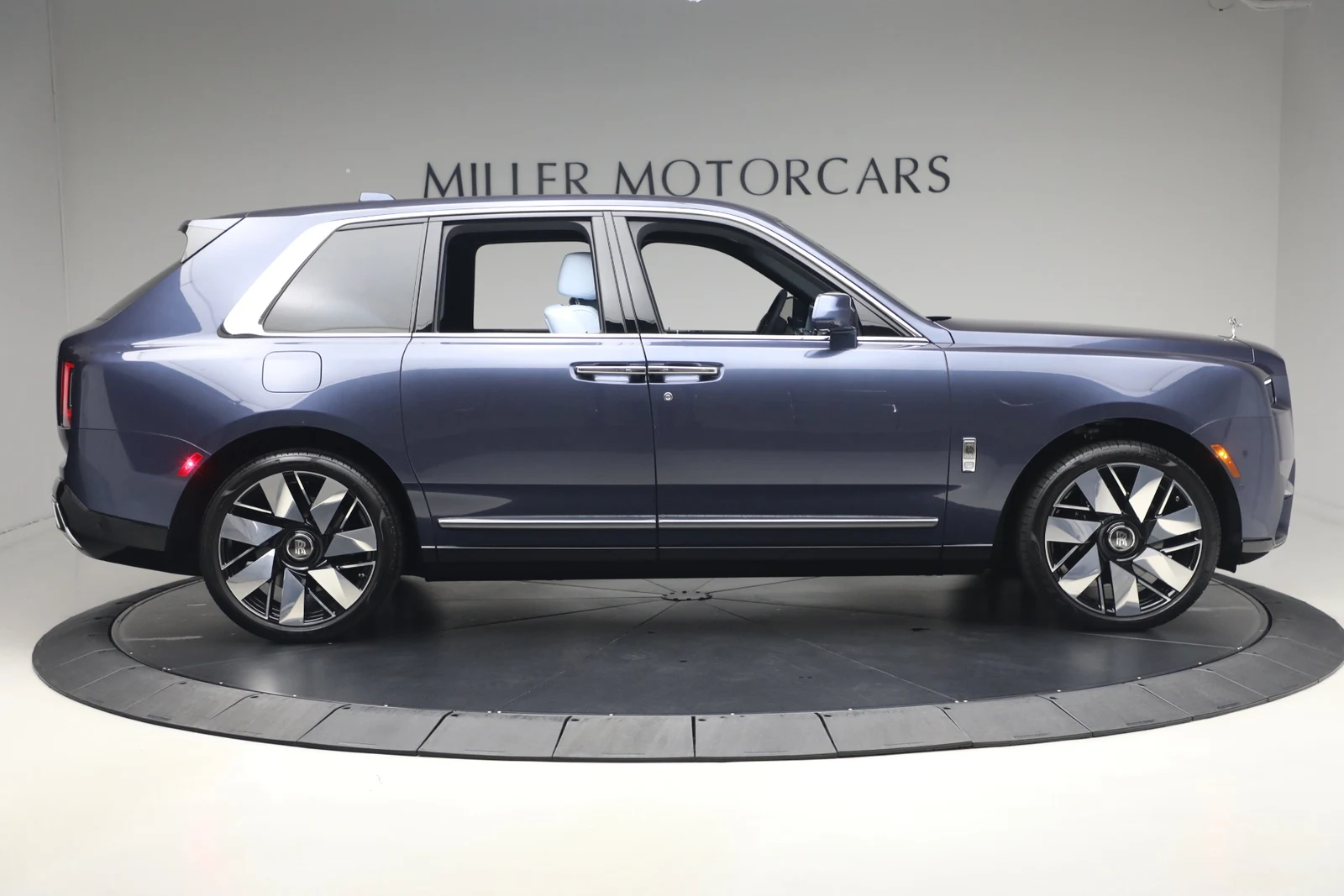 2025 Rolls-Royce Cullinan Series II, 3/20