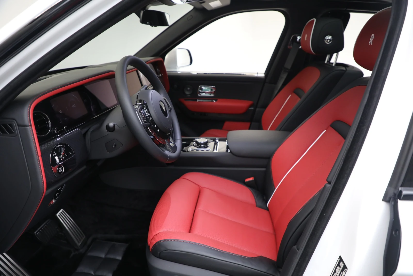 2025 Rolls-Royce Cullinan Series II Black Badge, 19/20