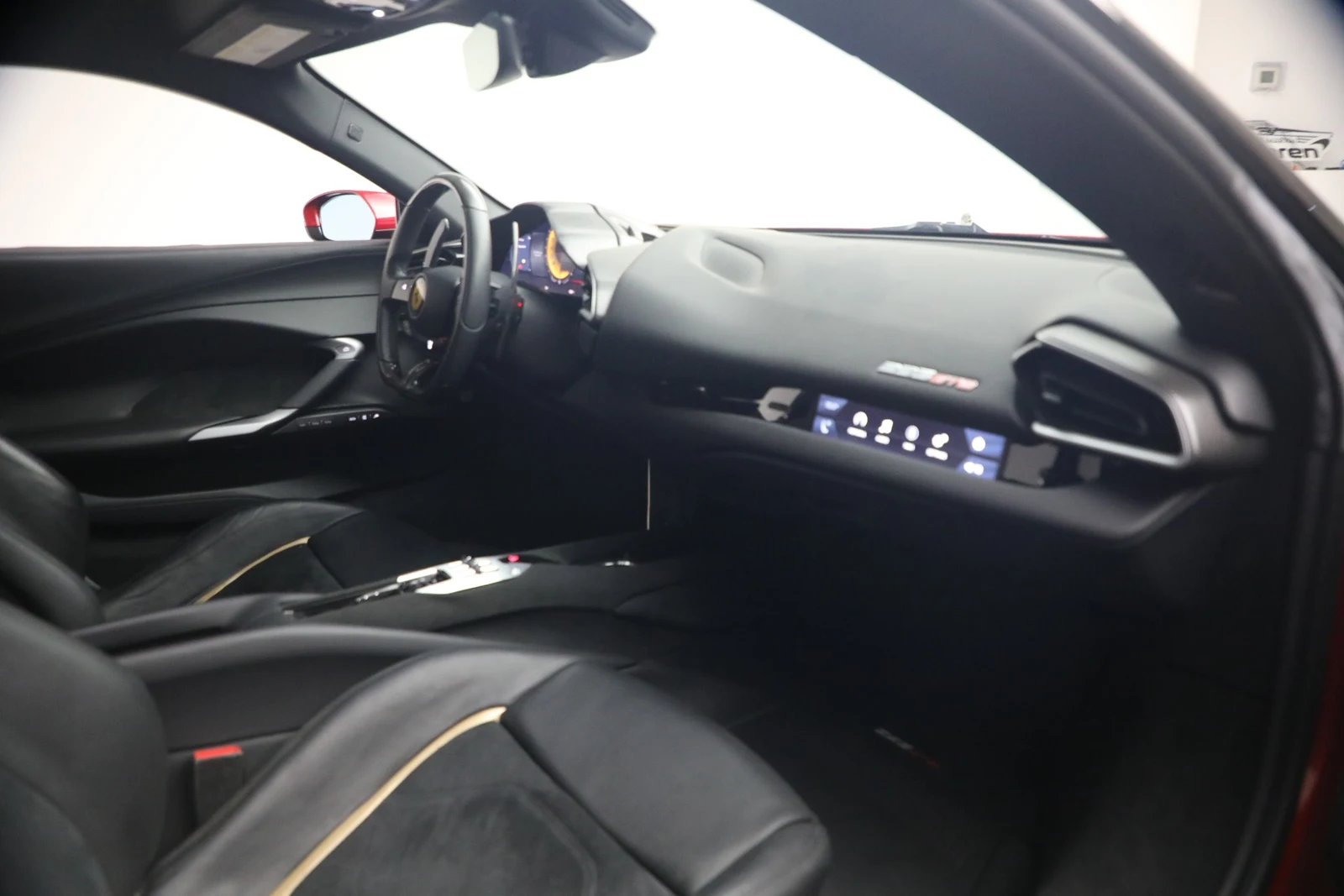 2024 Ferrari 296 GTB, 16/20