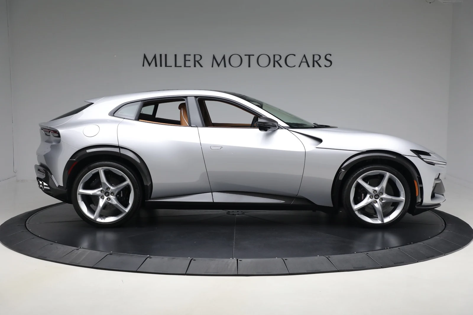 2024 Ferrari Purosangue, 9/19