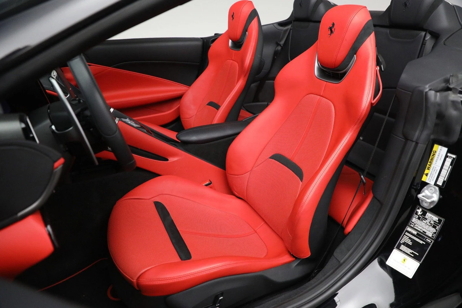 2024 Ferrari Roma Spider, 14/19