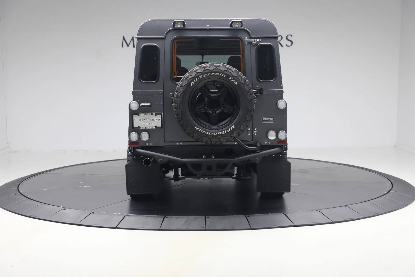 2024 Land Rover Defender 110 Twisted T110 Station Wagon, 6/20