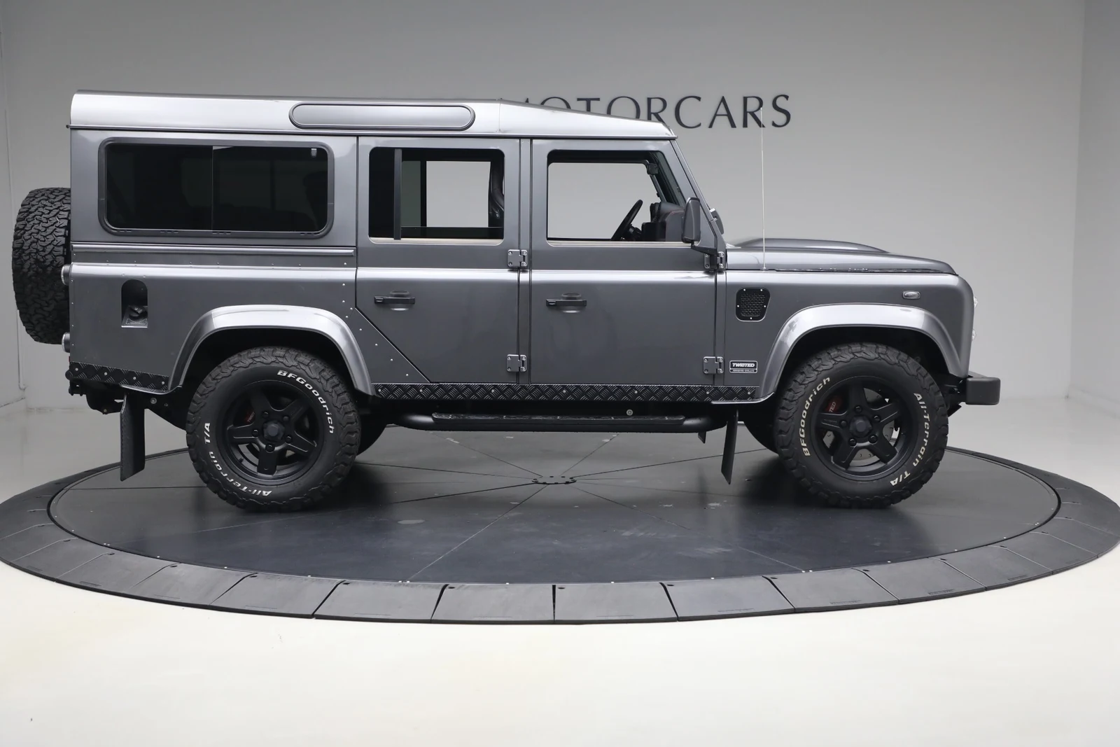 2024 Land Rover Defender 110 Twisted T110 Station Wagon, 9/20