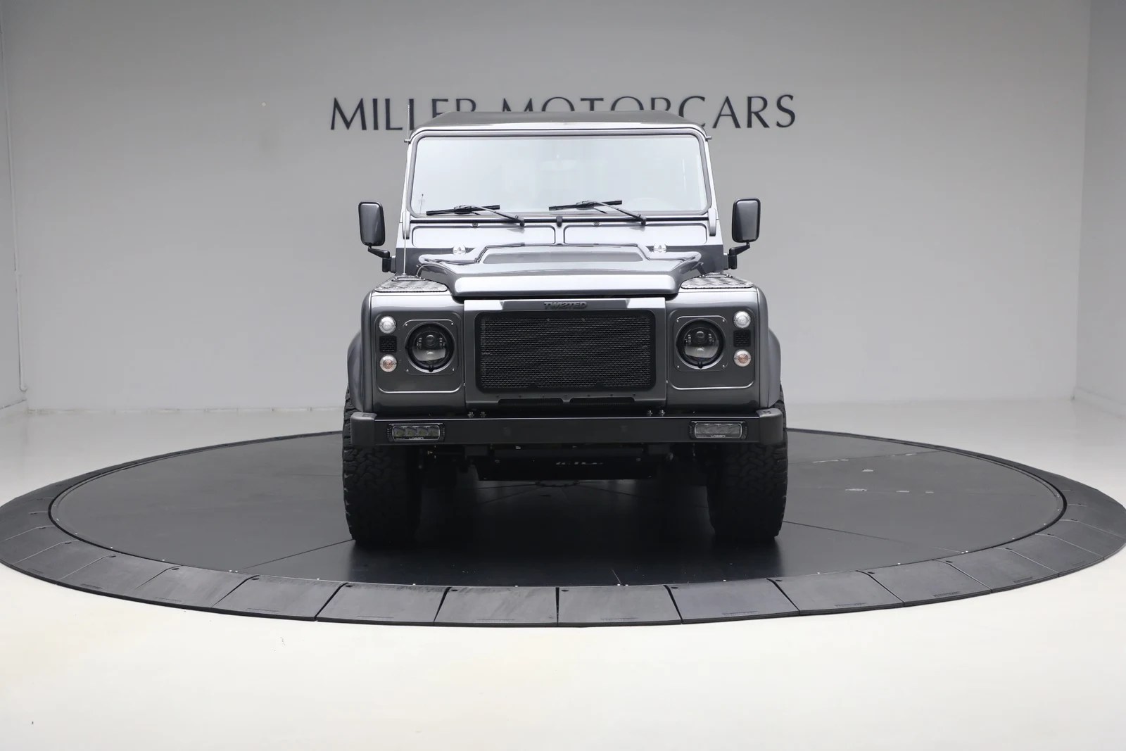 2024 Land Rover Defender 110 Twisted T110 Station Wagon, 12/20