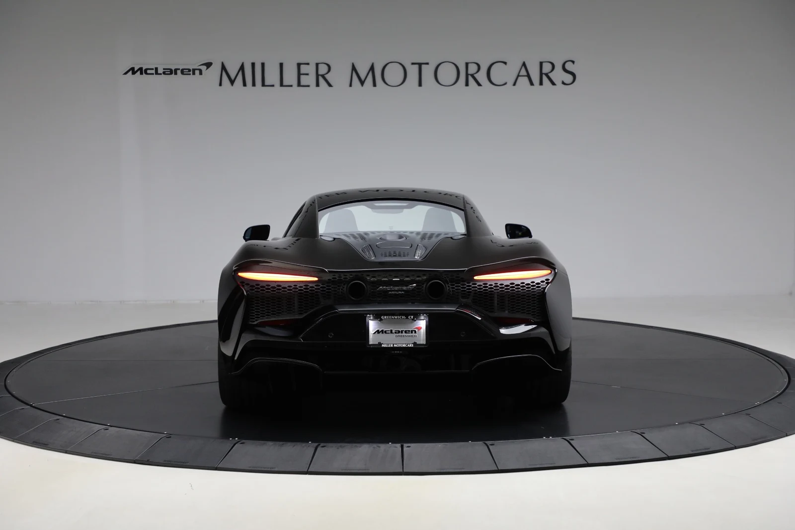 2024 McLaren Artura, 6/20