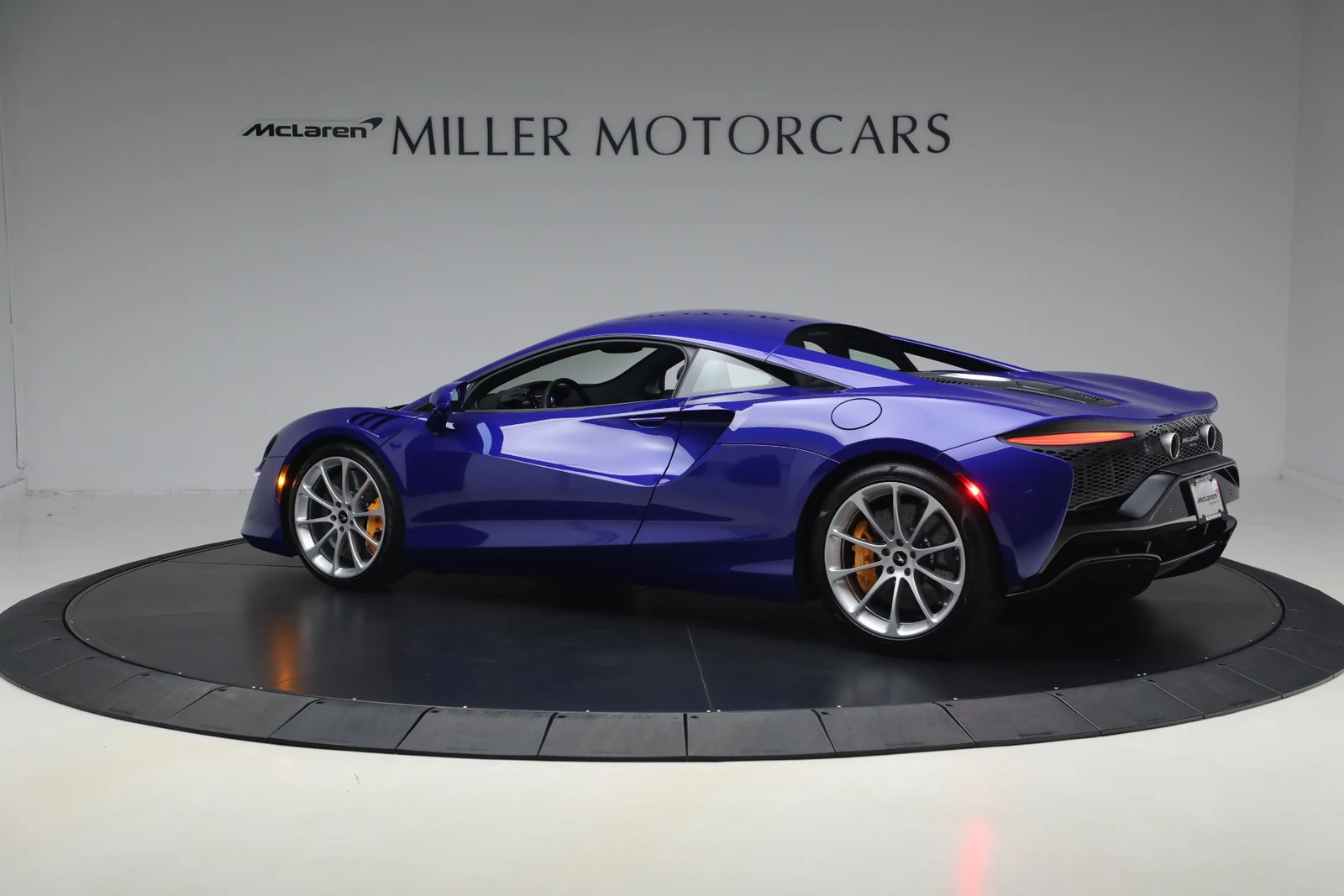2024 McLaren Artura, 4/20