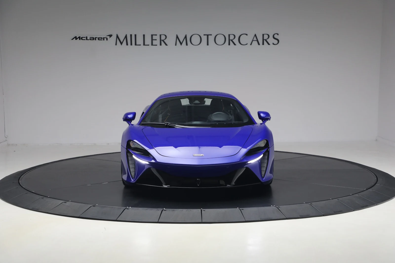 2024 McLaren Artura, 12/20