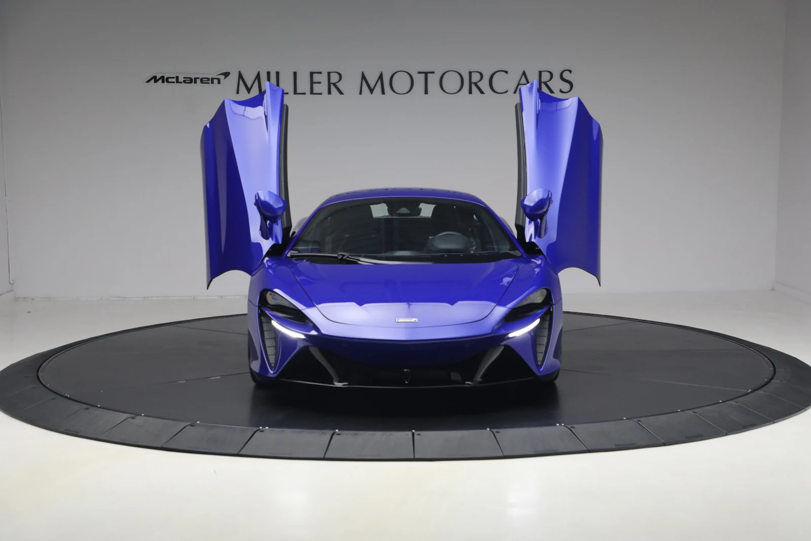 2024 McLaren Artura, 13/20