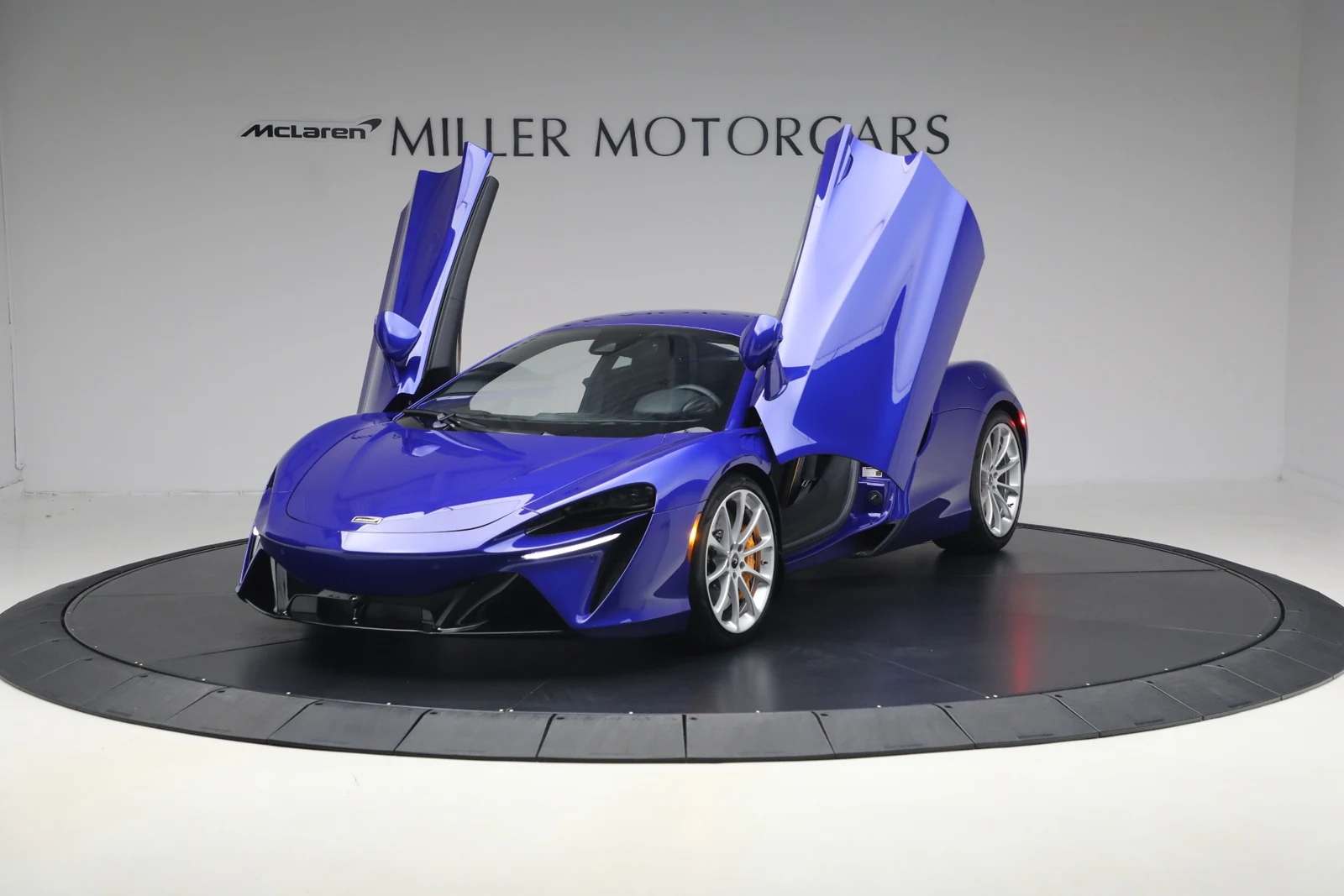 2024 McLaren Artura, 14/20