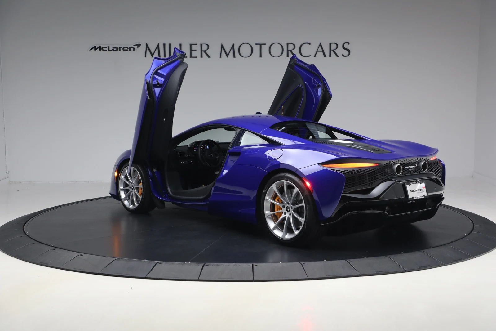 2024 McLaren Artura, 16/20