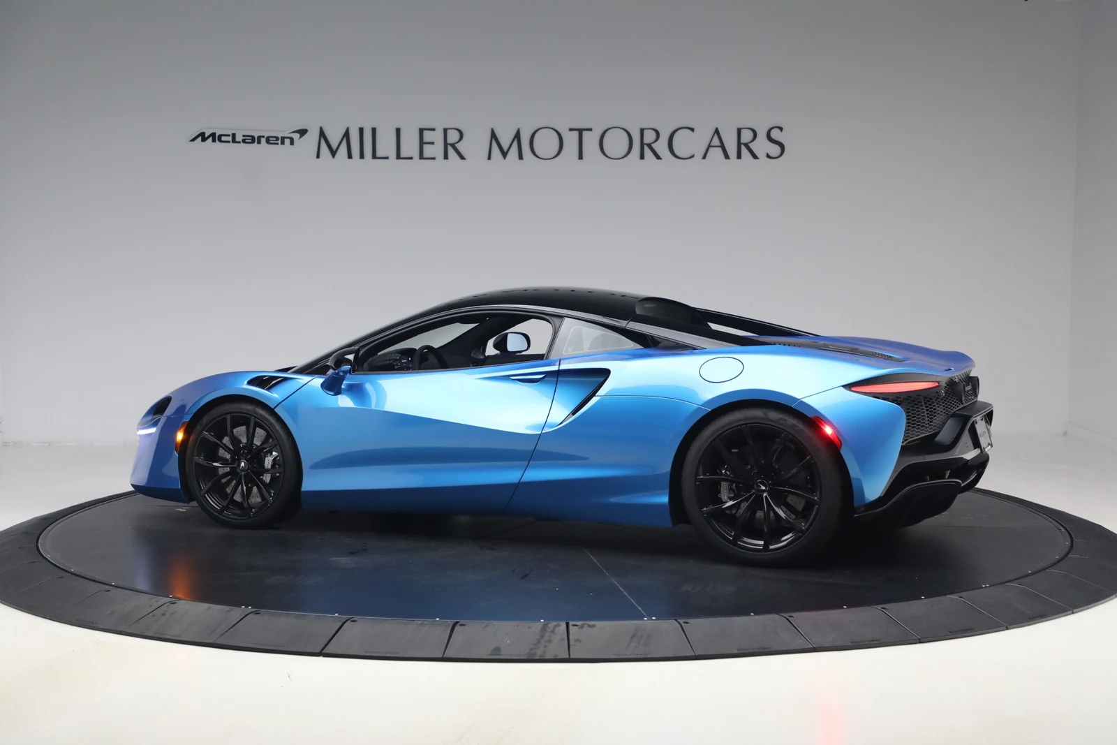 2024 McLaren Artura, 4/20