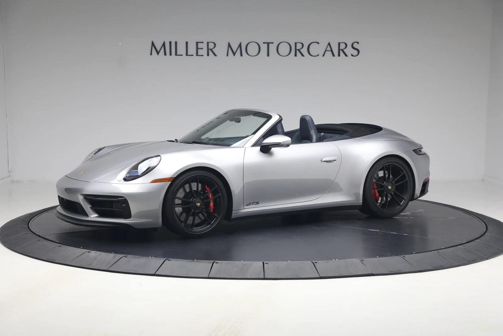 2024 Porsche 911 Carrera GTS Cabriolet (992.1), 2/20
