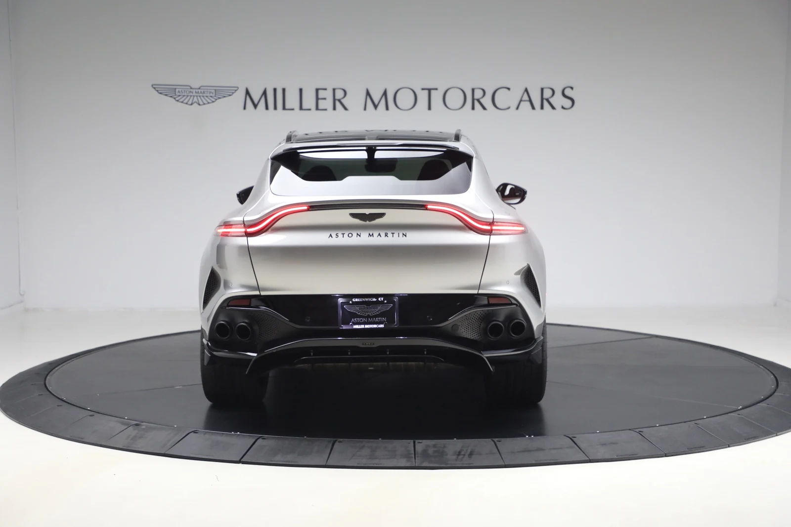 2023 Aston Martin DBX 707, 6/20