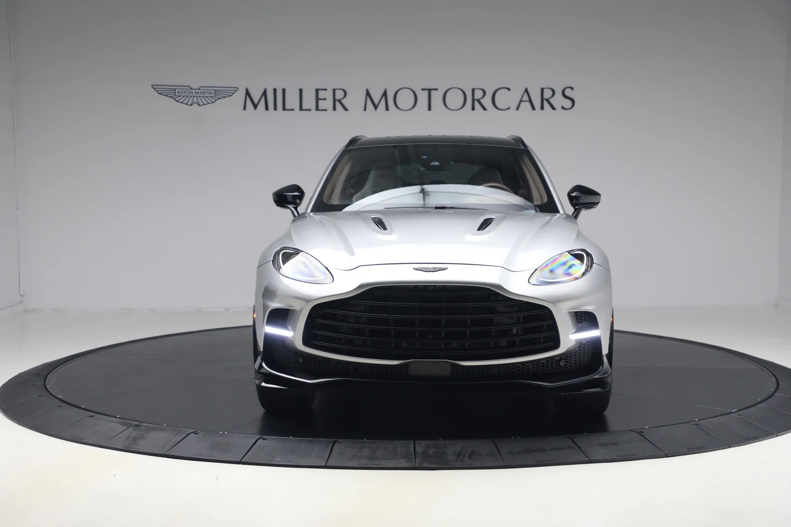 2023 Aston Martin DBX 707, 12/20