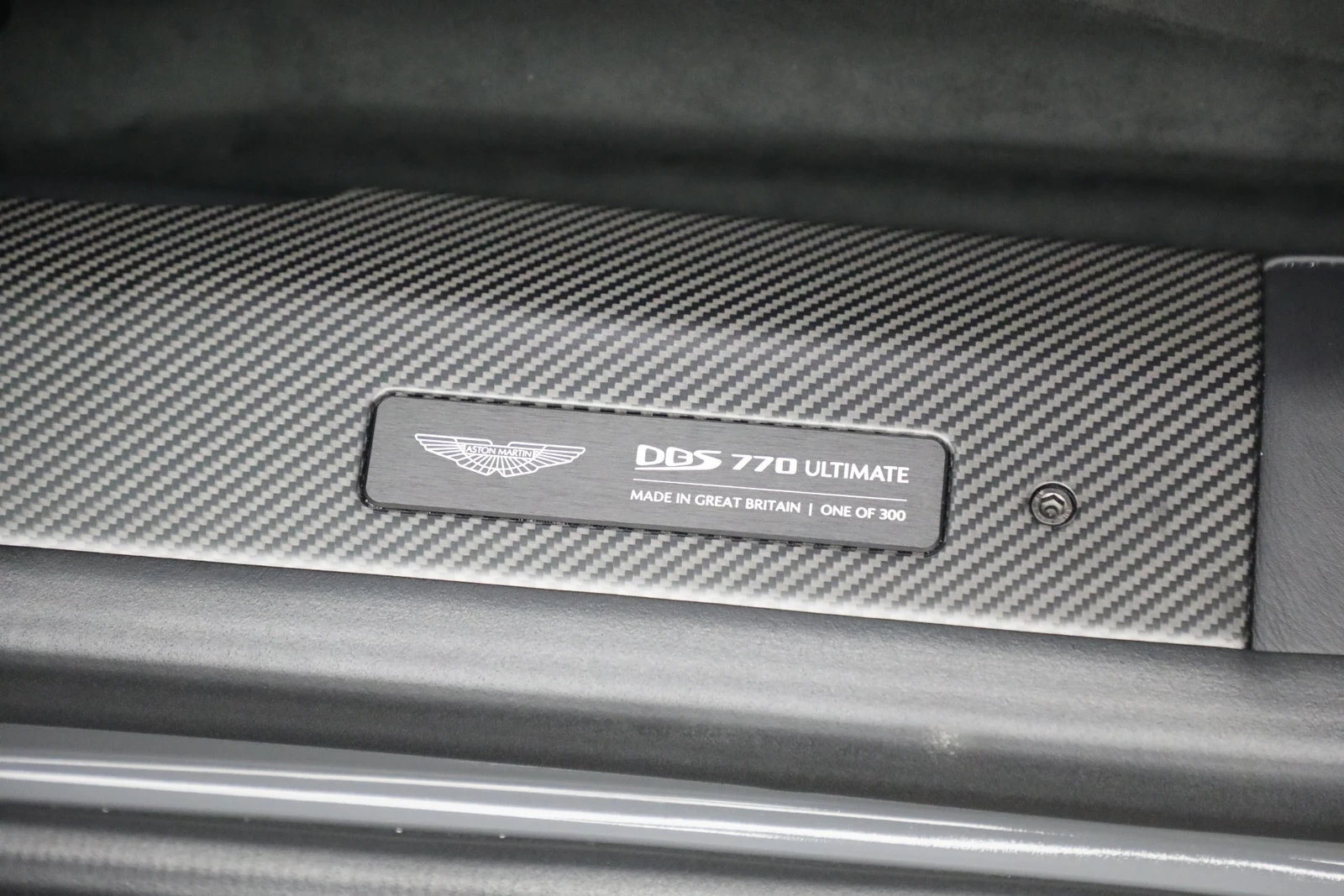 2023 Aston Martin DBS 770 Ultimate, 16/20
