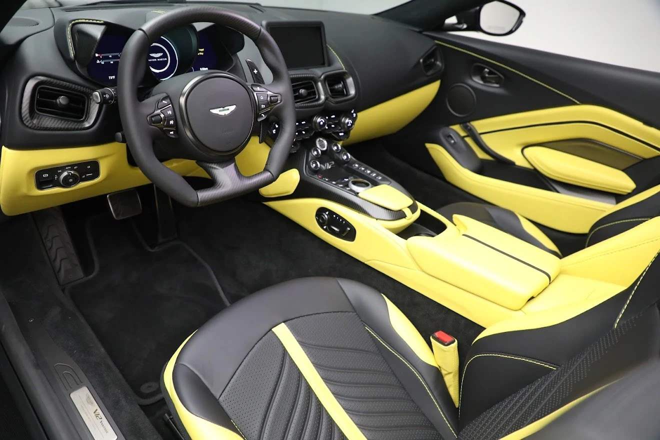 2023 Aston Martin Vantage V12 Roadster, 19/20
