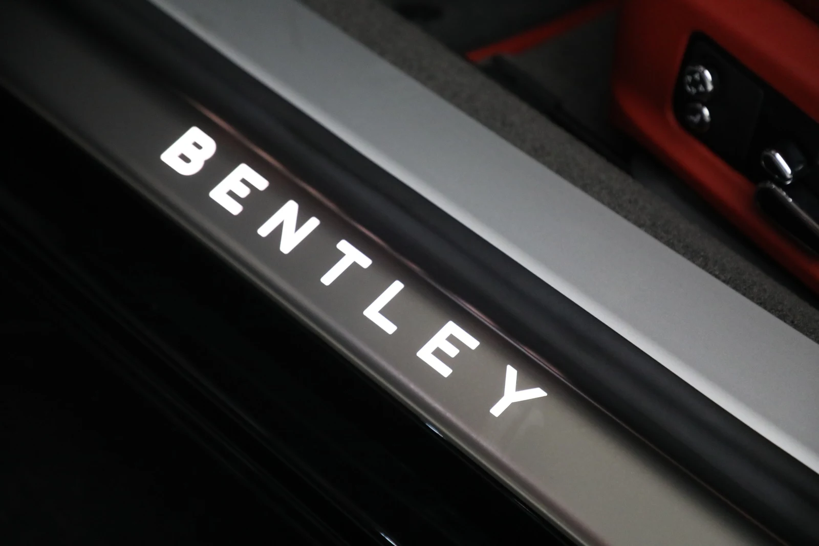 2023 Bentley Continental GT V8 (3rd Generation), 18/20