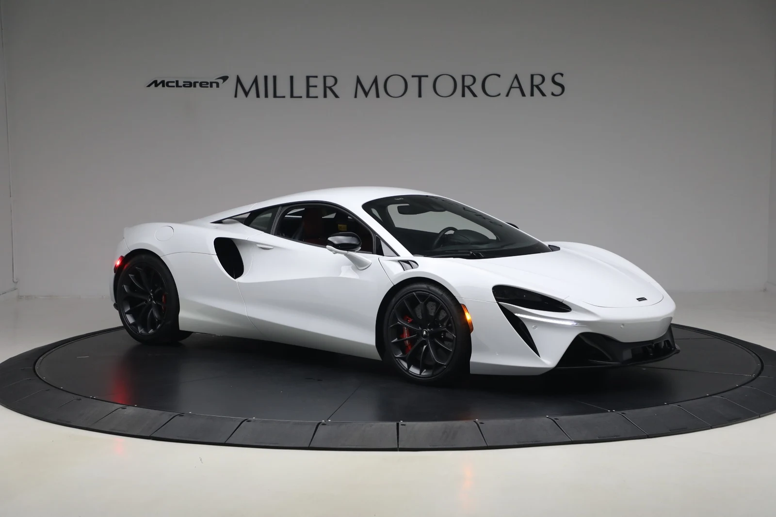 2023 McLaren Artura, 10/20
