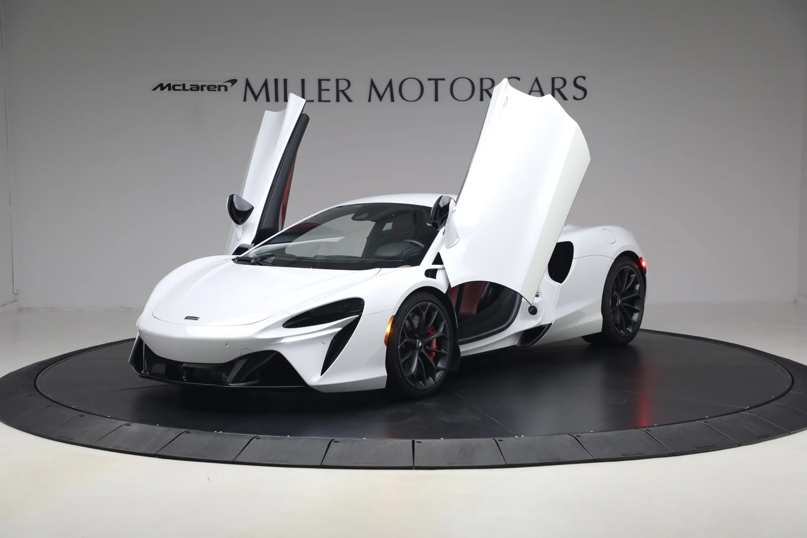 2023 McLaren Artura, 14/20