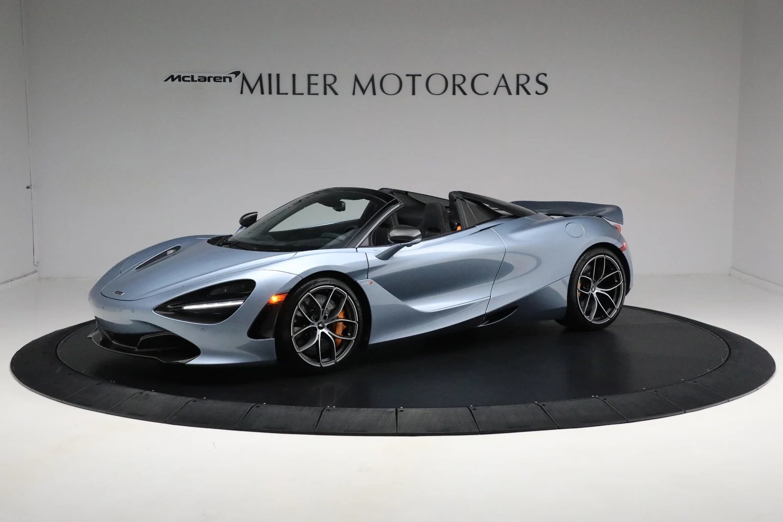 2023 McLaren 720S Spider Performance, 2/20