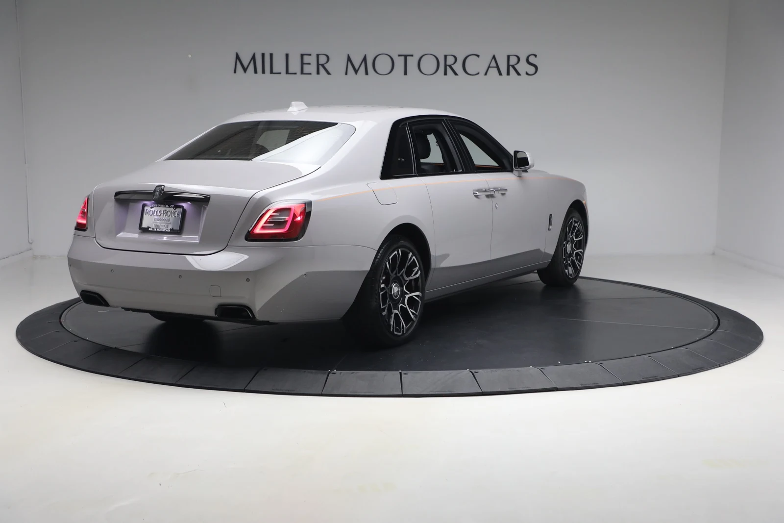 2023 Rolls-Royce Ghost Black Badge, 2/20
