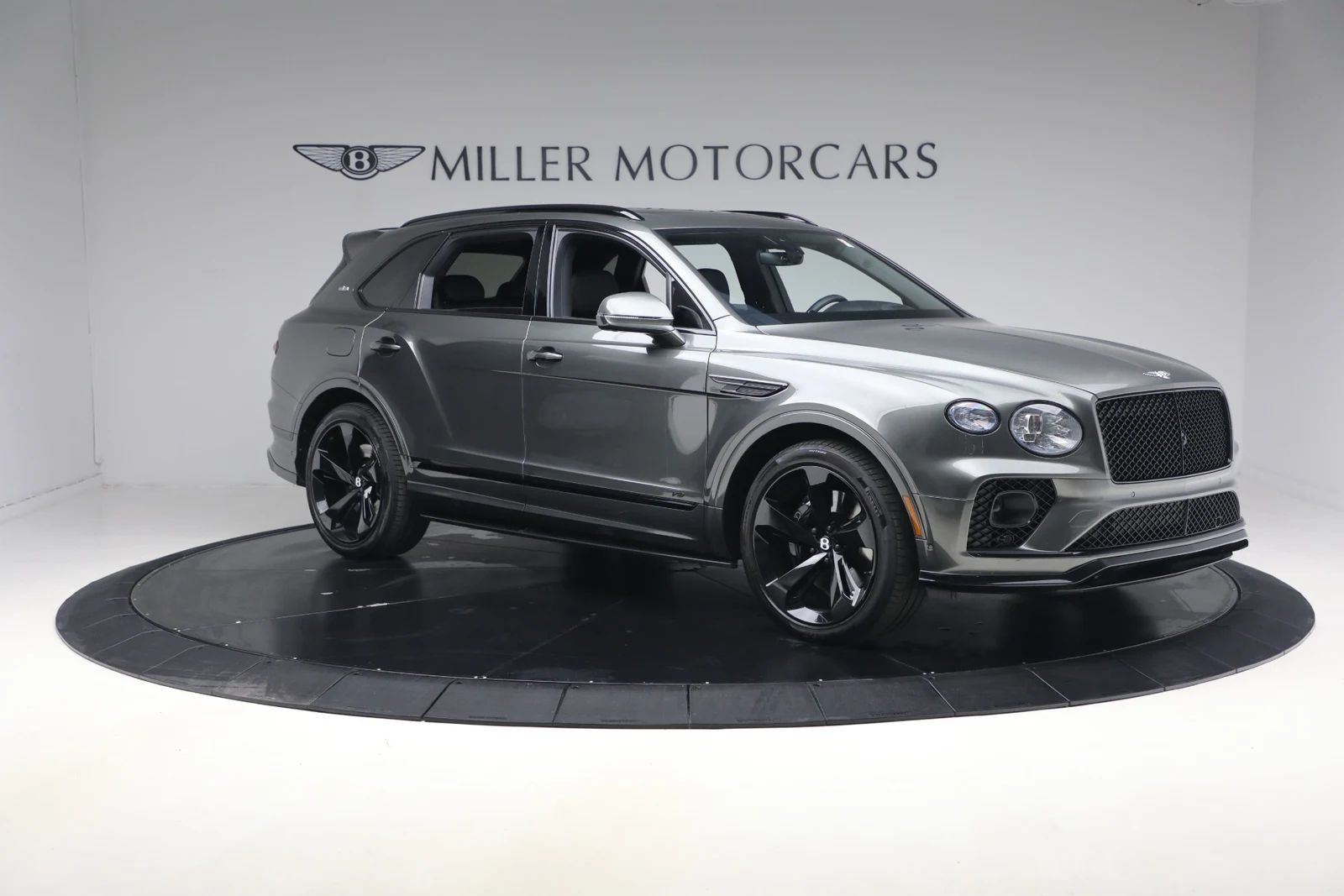2022 Bentley Bentayga V8, 10/20
