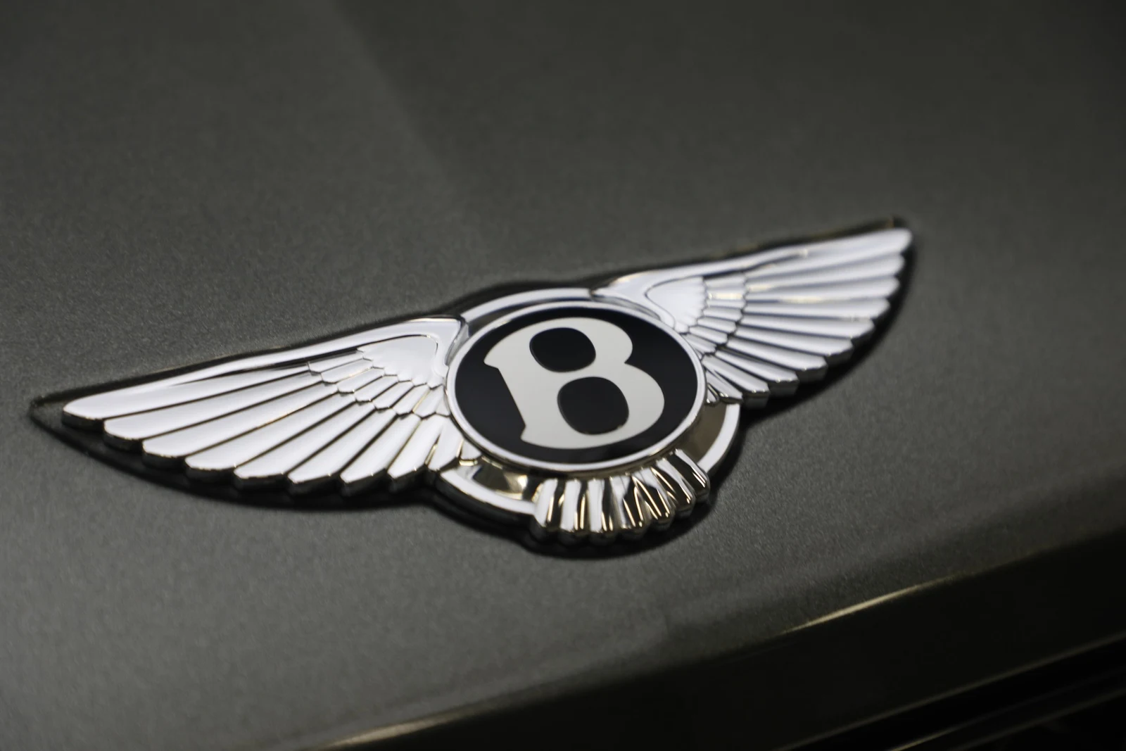 2022 Bentley Bentayga V8, 13/20