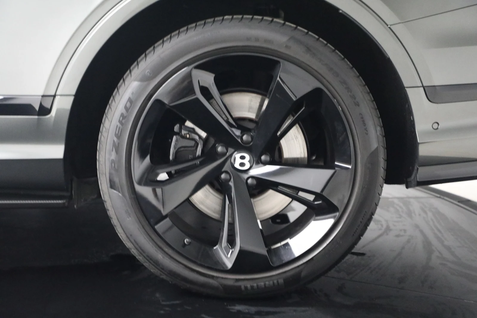 2022 Bentley Bentayga V8, 15/20
