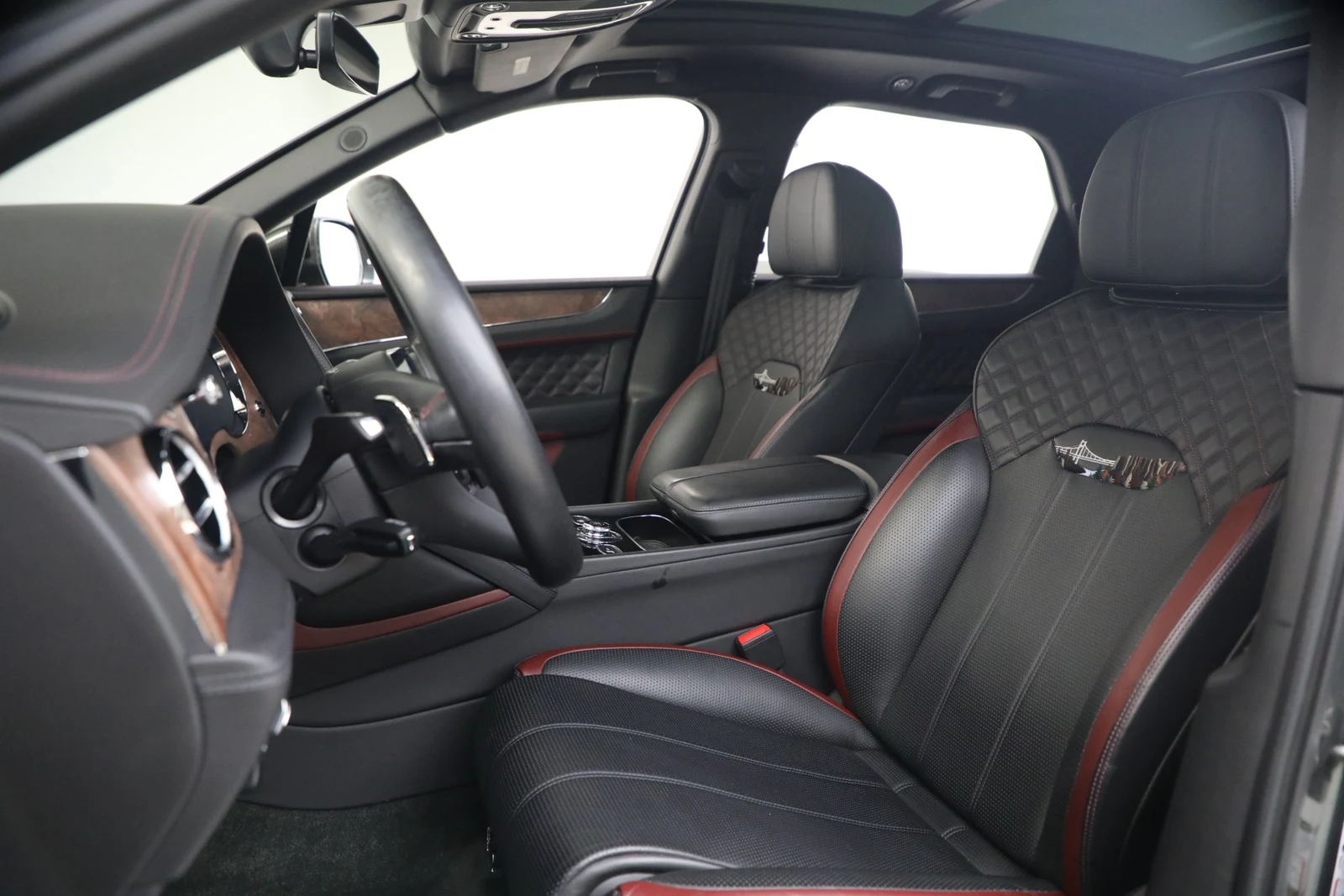 2022 Bentley Bentayga V8, 20/20