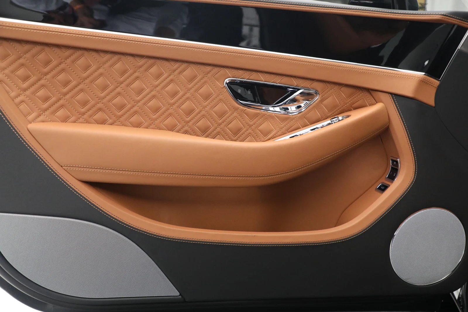 2022 Bentley Continental GT V8 (3rd Generation), 14/20