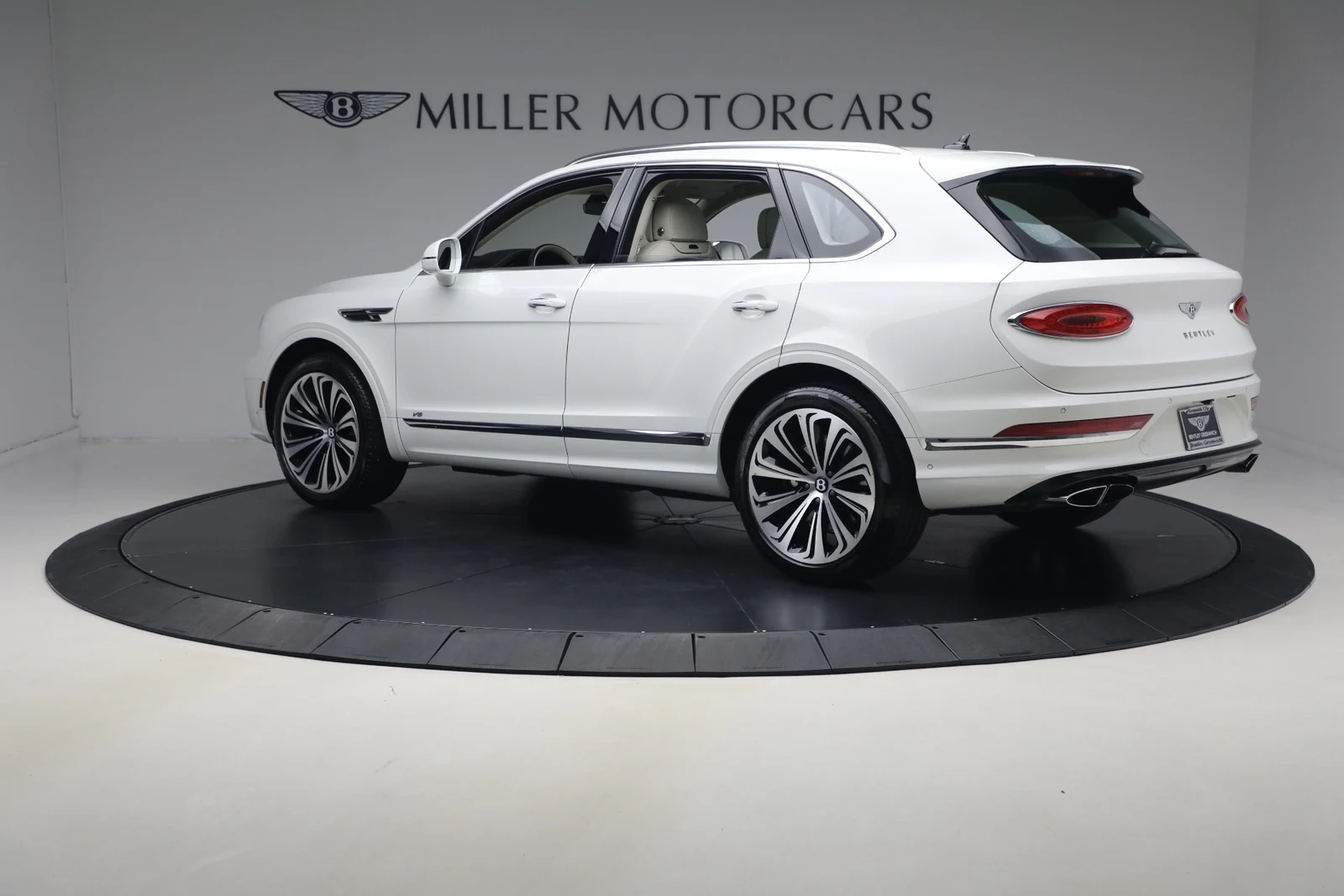 2022 Bentley Bentayga V8, 4/20