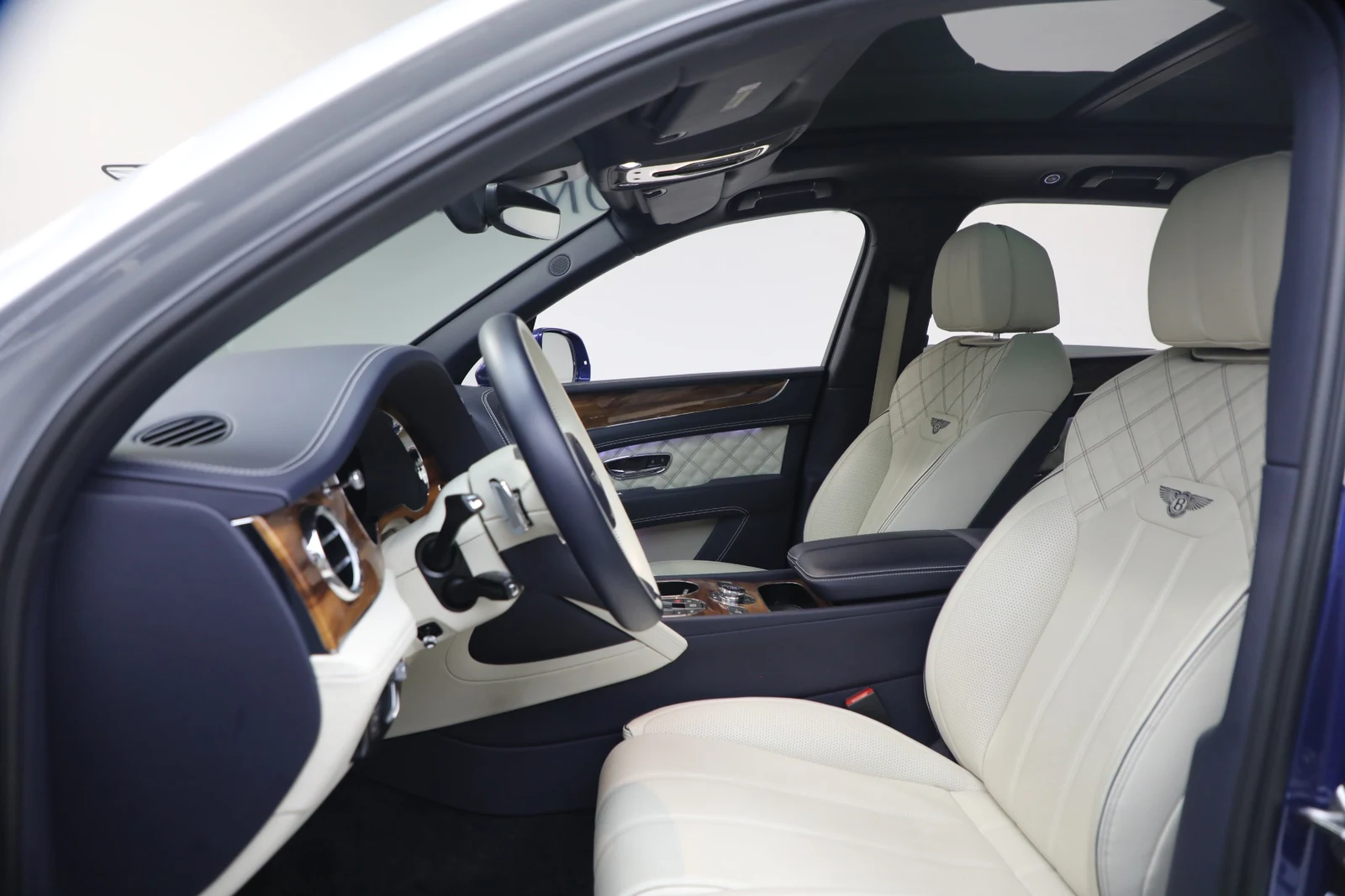 2022 Bentley Bentayga V8, 19/20